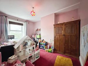 Bedroom 2- click for photo gallery